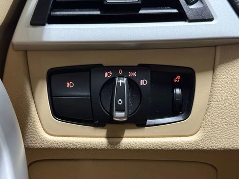 Used 2013 BMW 328i xDrive Sedan image 27