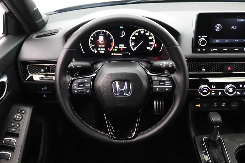 Used 2025 Honda Civic Sport image 15