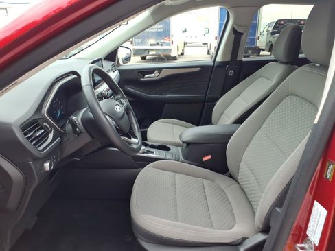 Used 2021 Ford Escape SE w/ Convenience Package AWD/4WD image 25