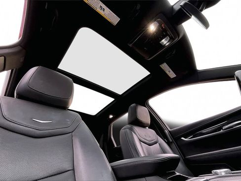 Certified 2023 Cadillac XT5 Premium Luxury image 17