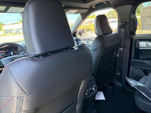 New 2026 Ford Explorer ST image 28