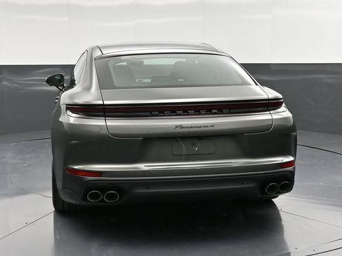 New 2026 Porsche Panamera 4 image 7