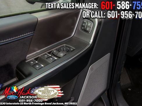 New 2025 Ford F150 Platinum w/ FX4 Off-Road Package image 13