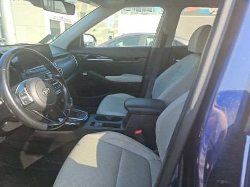 Used 2021 Kia Seltos SX AWD/4WD image 10