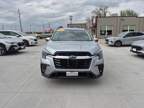 Used 2023 Subaru Ascent Limited w/ Technology Package AWD/4WD image 3