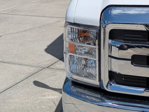 New 2026 Ford E-450 and Econoline 450 Super Duty w/ Power Equipment Group image 9