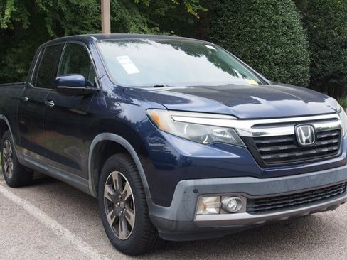 Used 2018 Honda Ridgeline RTL-E image 2