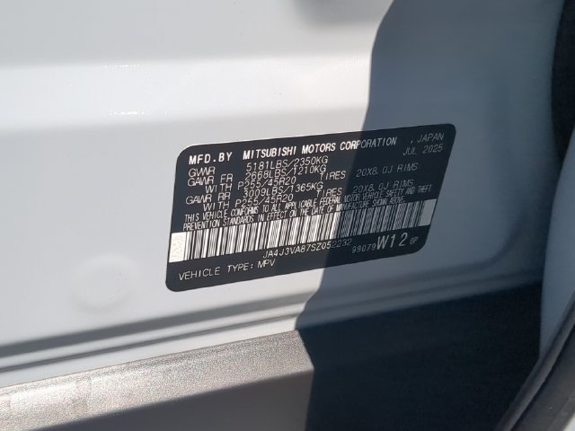 Used 2025 Mitsubishi Outlander SE FWD image 41