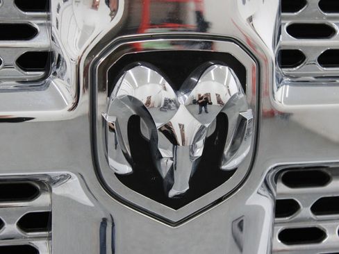 Used 2013 RAM 1500 Laramie w/ Convenience Group image 34