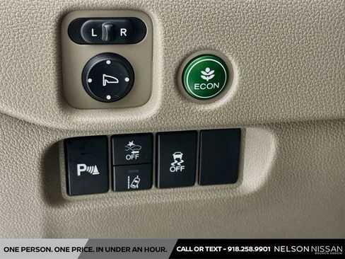 Used 2022 Honda Pilot Touring image 10