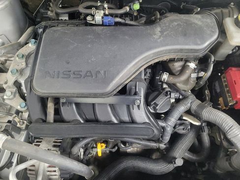 Used 2017 Nissan Rogue Sport SV w/ SV Premium Package FWD image 30