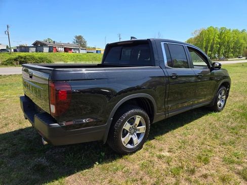 Used 2025 Honda Ridgeline RTL image 8