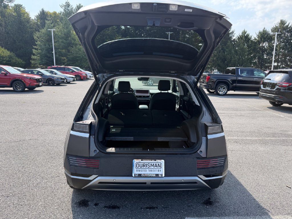 Used 2023 Hyundai Ioniq 5 SEL w/ Cargo Package AWD/4WD image 12