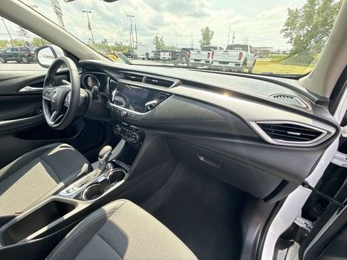 Certified 2020 Buick Encore GX Select FWD image 26