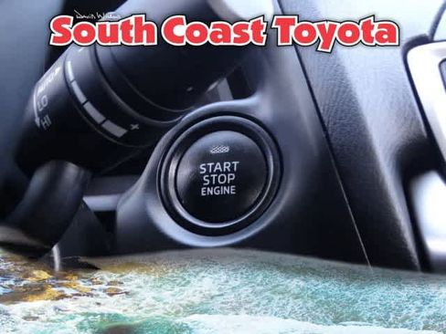 Used 2017 MAZDA MAZDA3 Touring image 30