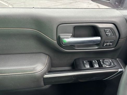 Used 2020 GMC Sierra 2500 AT4 w/ AT4 Premium Package AWD/4WD image 24
