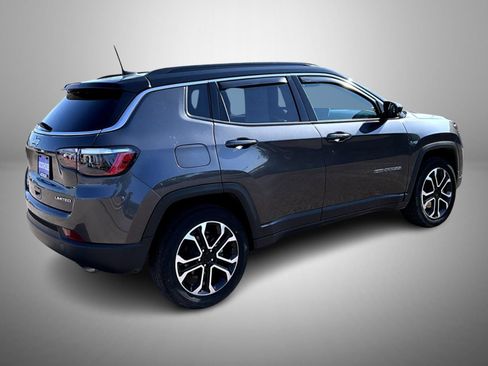 Certified 2022 Jeep Compass Limited AWD/4WD image 5