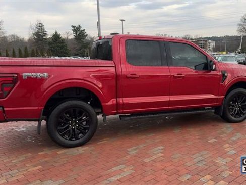 Used 2024 Ford F150 Lariat w/ FX4 Off-Road Package image 3