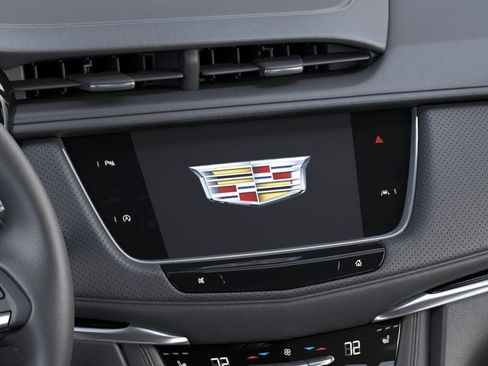 New 2025 Cadillac XT6 Luxury FWD image 20