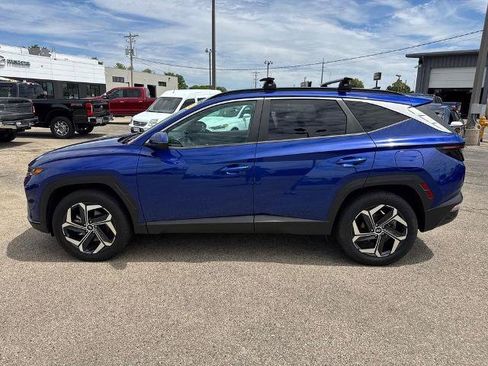Used 2022 Hyundai Tucson SEL w/ Convenience + Premium Package AWD/4WD image 3