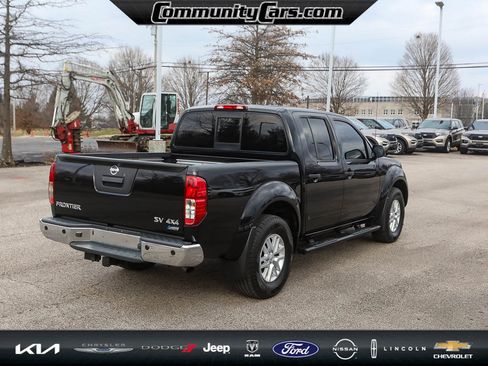 Used 2019 Nissan Frontier SV w/ Value Truck Package image 8