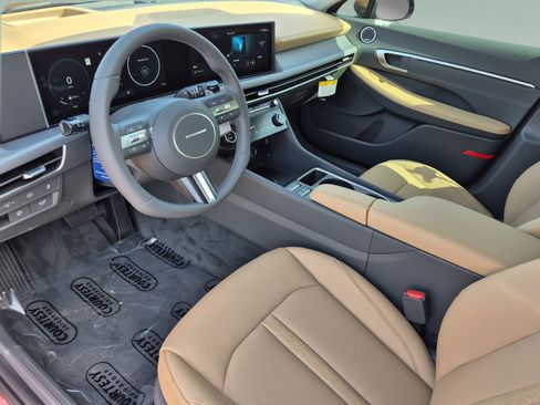 New 2026 Hyundai Sonata Limited FWD image 16