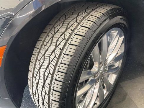 Used 2019 Cadillac XT5 Platinum AWD/4WD image 33