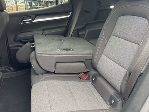 Used 2025 GMC Terrain Elevation image 46