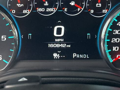 Used 2017 GMC Yukon XL Denali w/ Open Road Package AWD/4WD image 32