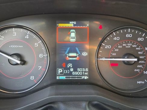 Used 2023 Subaru Crosstrek 2.0i Premium w/ Special Edition AWD/4WD image 21