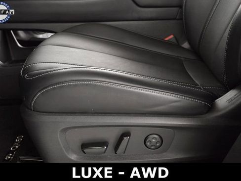 Used 2024 INFINITI QX60 Luxe image 15