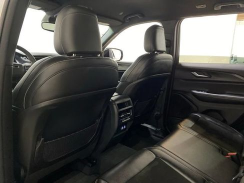 Used 2024 Jeep Grand Cherokee Altitude AWD/4WD image 69