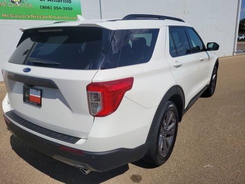 Used 2022 Ford Explorer XLT w/ Equipment Group 202A RWD image 6