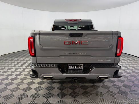 Used 2024 GMC Sierra 1500 Denali image 7