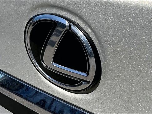 Used 2025 Lexus ES 350 w/ Premium Package image 31