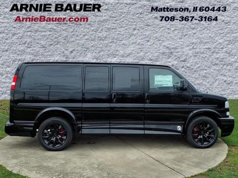 New 2026 GMC Savana 2500 w/ Driver Convenience Package image 4