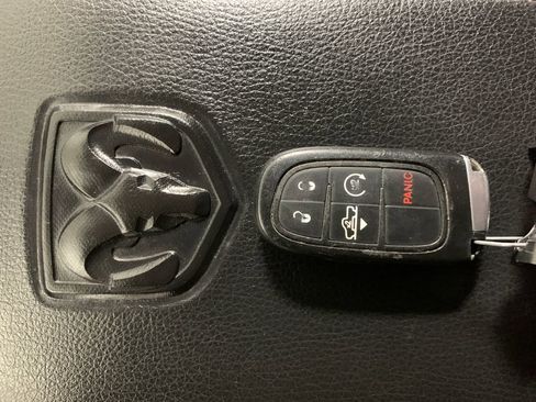 Used 2017 RAM 1500 Rebel w/ Luxury Group image 18