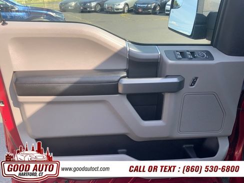 Used 2018 Ford F150 XLT w/ Equipment Group 302A Luxury AWD/4WD image 6
