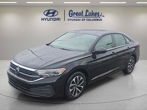 Used 2023 Volkswagen Jetta S w/ IQ.Drive Package FWD image 1