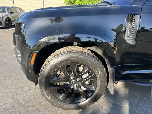 Certified 2024 Land Rover Defender 130 Outbound AWD/4WD image 11