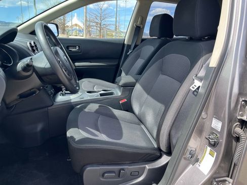 Used 2013 Nissan Rogue SV w/ Premium Pkg image 10