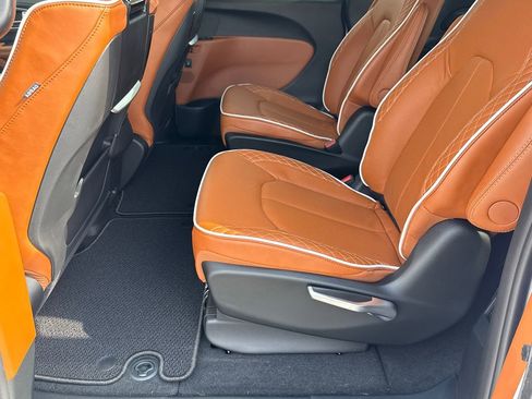New 2026 Chrysler Pacifica Pinnacle FWD image 20