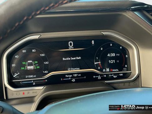 Used 2024 GMC Sierra 2500 AT4X image 18