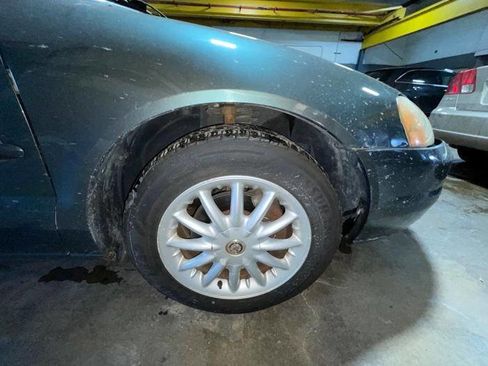 Used 2002 Chrysler Sebring LXi image 17