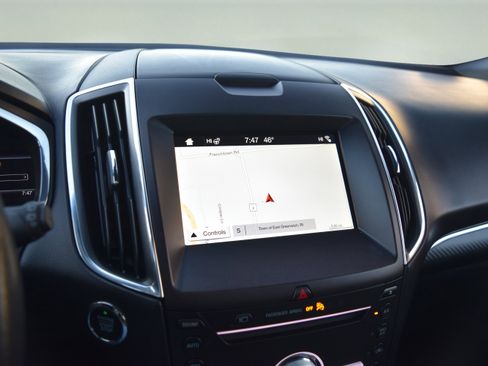 Certified 2019 Ford Edge ST w/ Equipment Group 401A image 14