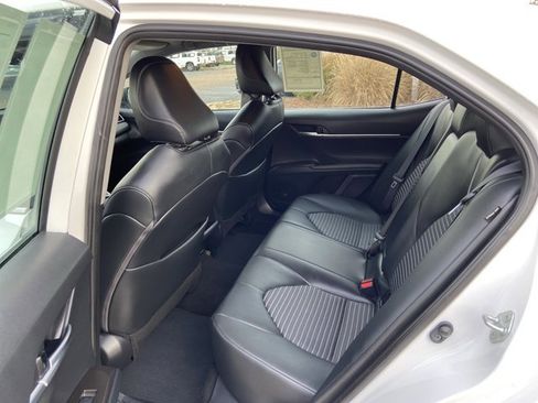 Used 2024 Toyota Camry SE image 46