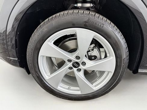 Used 2025 Audi Q5 Premium Plus image 30