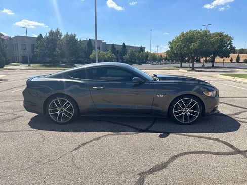 Used 2015 Ford Mustang GT Premium w/ Equipment Group 401A RWD image 4