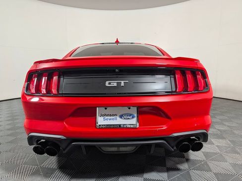 Certified 2022 Ford Mustang GT RWD image 6
