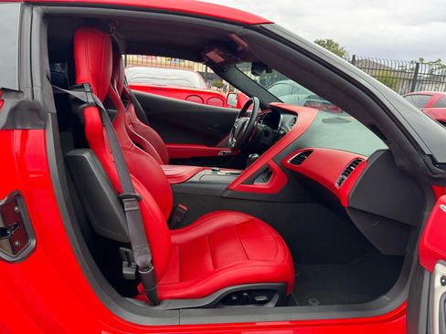 Used 2016 Chevrolet Corvette Z06 w/ 3LZ Preferred Equipment Group image 23